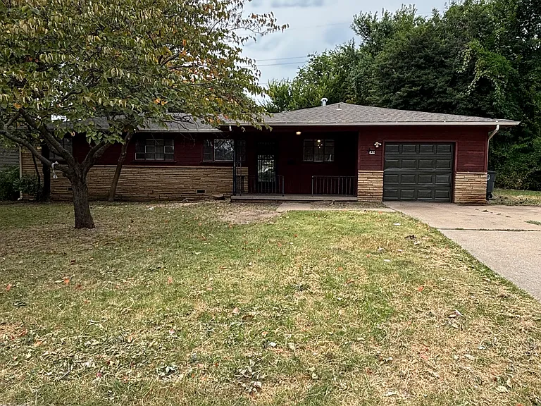 852 N Xenophon Ave — Photo 1