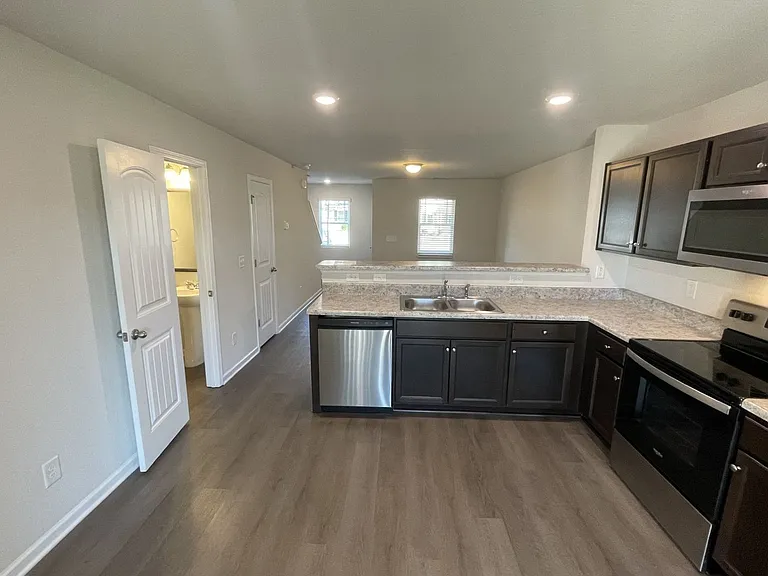 2057 Wiggins Village Dr — Photo 6