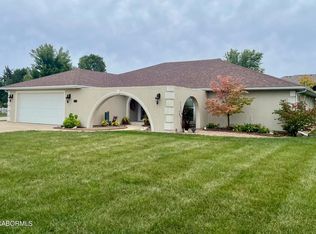 179 Northrup Ave, Holts Summit, MO 65043
