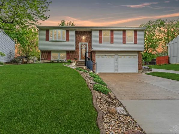 1368 Firethorne Dr, Mason, OH 45040