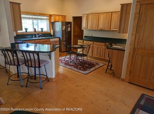 111 Pat Willingham Ct, Ruidoso, NM 88345