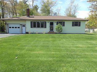 114 West St, Essex Junction, VT 05452