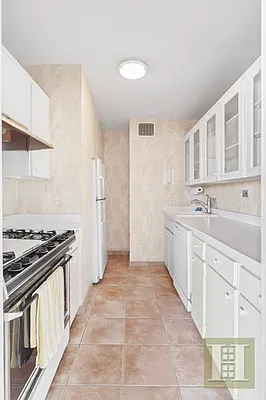 Sold by Halstead Real Estate | media 3