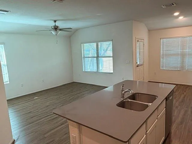6917 Colorado Bluffs Rd — Photo 19