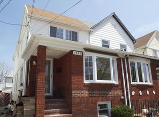 1527 E 66th St, Brooklyn, NY 11234