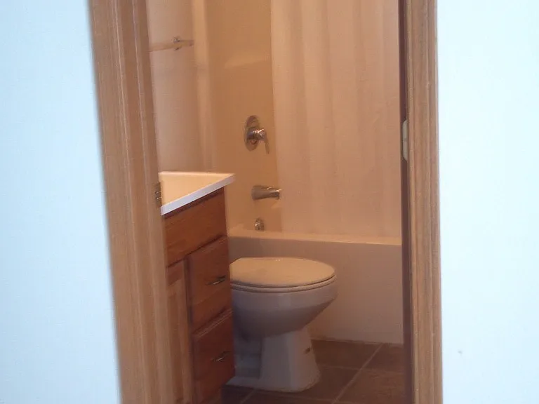 Deer Run Apartments — Photo 33