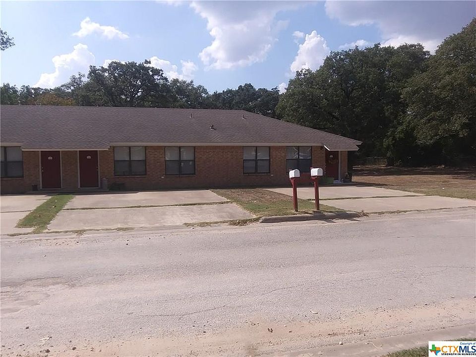 2nd image of 223 Cherry Ln