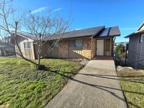 226-228 1/2 N Stillaguamish Ave #228