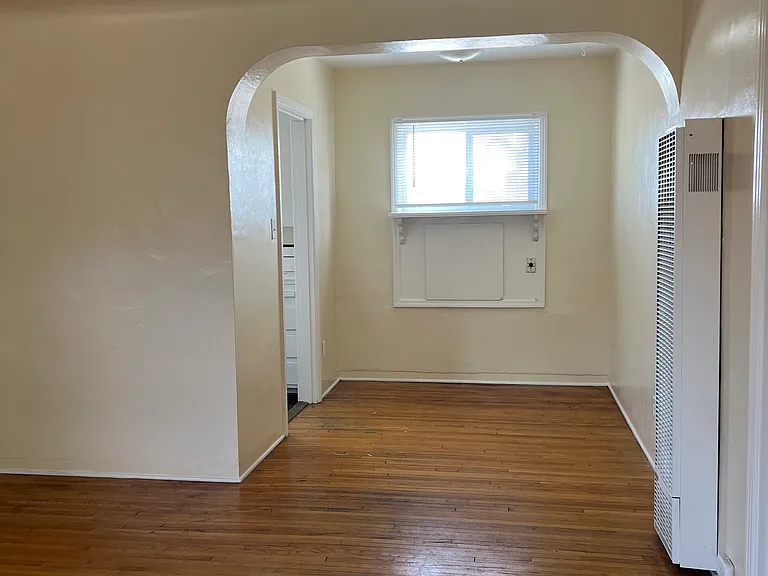 2214 D St #1 — Photo 6