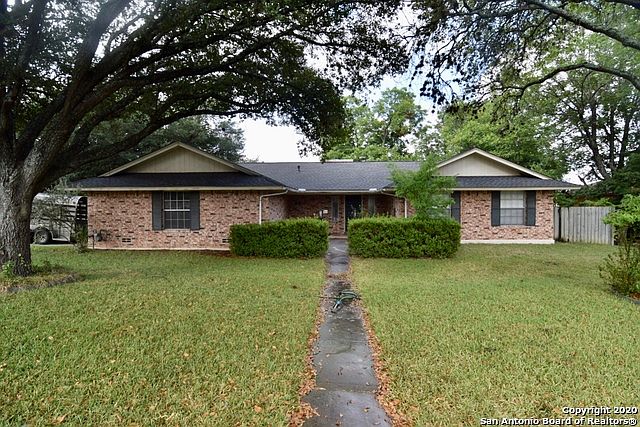 1st image of 1634 Larkspur Dr