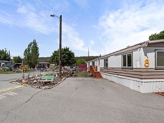 2nd image of 19625 E Wellesley Ave Trailer 8