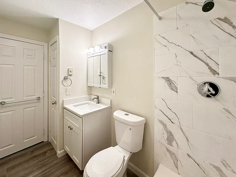 300 Smithfield Rd #Townhouse 10 — Photo 22