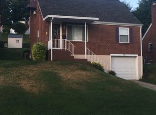 421 Cedar St, Jeannette, PA 15644
