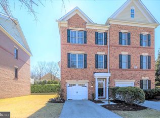 203 Anvil Way, Baltimore, MD 21212