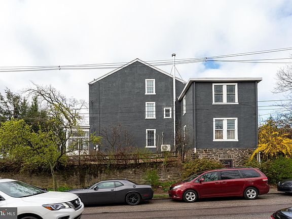 5th image of 3401-07 Ainslie St