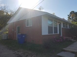 828 Newcombe Rd, Raleigh, NC 27610