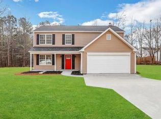 562 Grandview Cir, Powder Springs, GA 30127