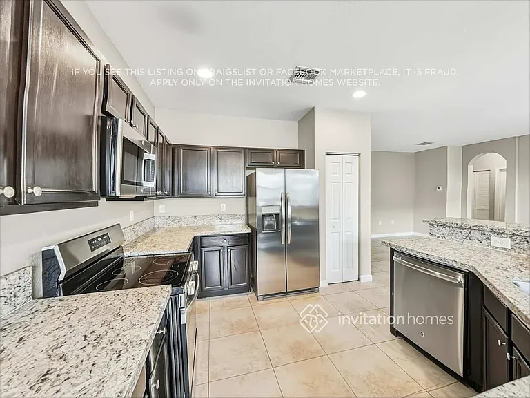23391 SW 118th Ave — Photo 5