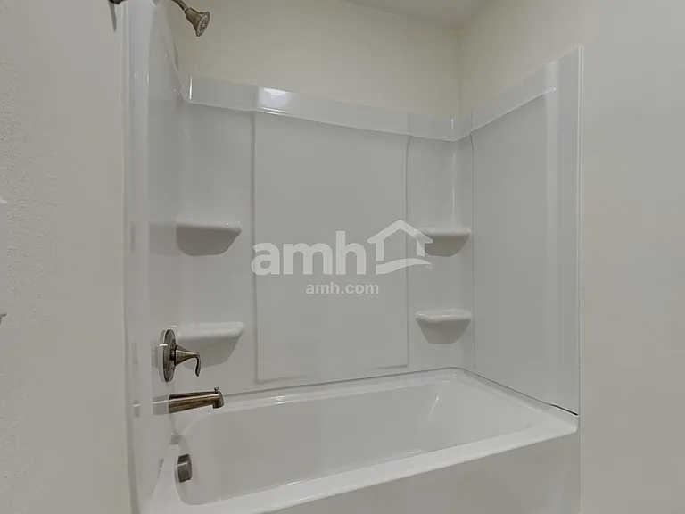 5939 Sycamore Place St — Photo 17