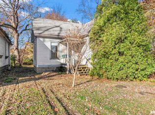 1725 N 9th St, Springfield, IL 62702