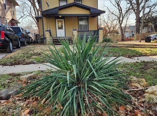 1632 SW Central Park Ave, Topeka, KS 66604