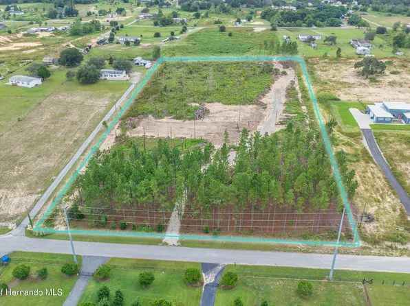 13070 Crowell Rd, Brooksville, FL 34613