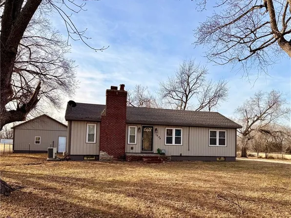 1849 State Highway 58, Le Roy, KS 66857