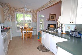 5th image of 225 Clifton Ln