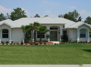 10122 Airy Oaks Ct, Weeki Wachee, FL 34613