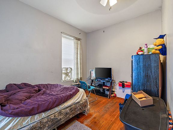 5th image of 5441 W Quincy St