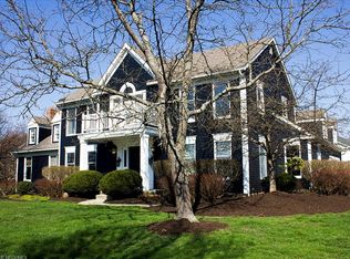 5624 Nicholson Dr, Hudson, OH 44236