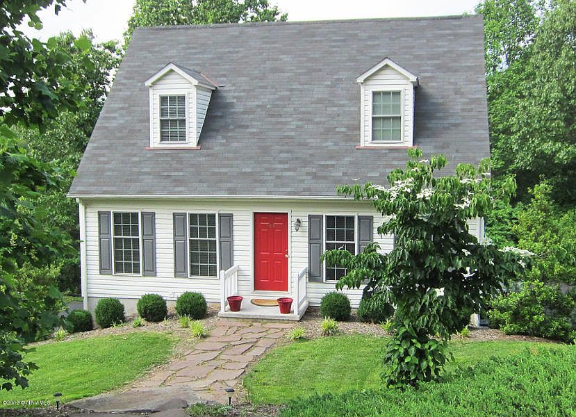 1st image of 1415 Highland Cir