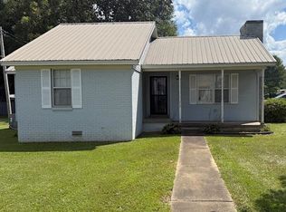 217 Lynn St, Adamsville, TN 38310