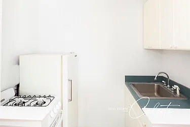 Rented by Sotheby's International Realty