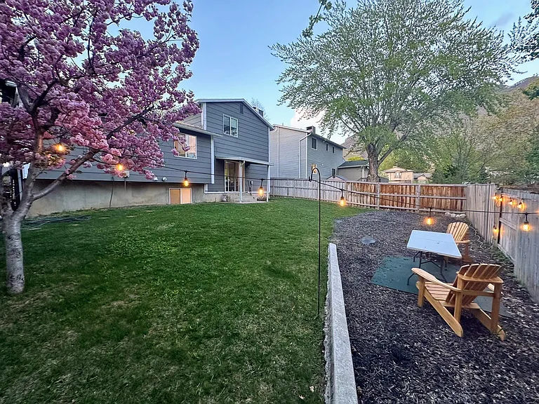 3350 E Rexford Pl — Photo 4