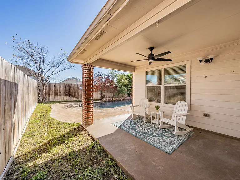 9040 Weller Ln — Photo 41