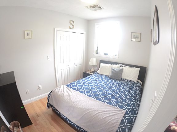 5th image of 2 Chestnut Hill Ave #8