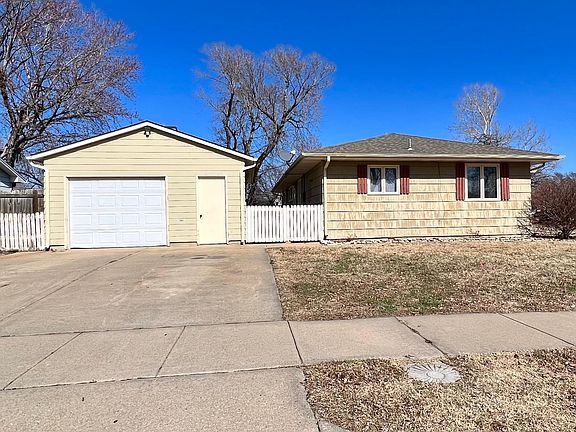 5th image of 2098 Page Ave