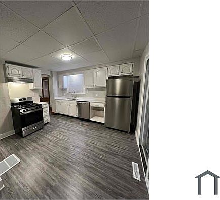 2nd image of 251 N Firestone Blvd