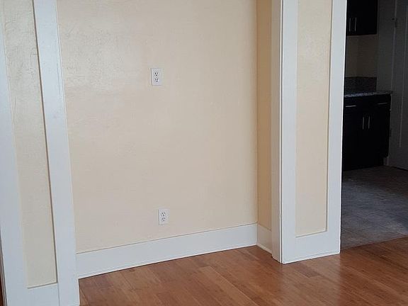 5th image of 1919 E 4th St APT 3