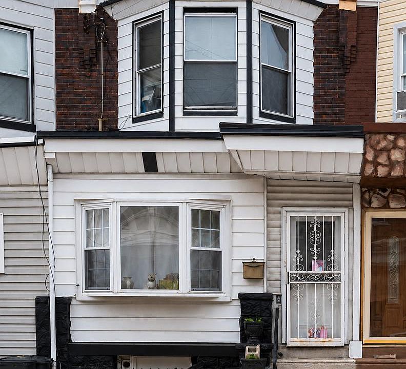 1st image of 5644 Catharine St