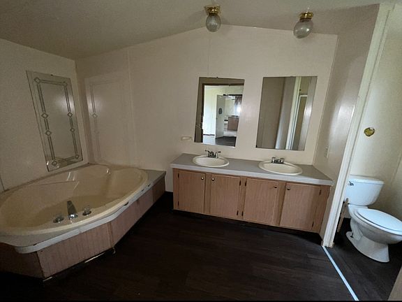 3rd image of 139 Redland Ranch Rd