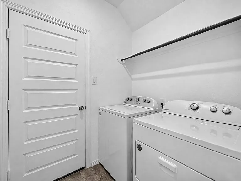 22338 Auburn Cabin Ln — Photo 19