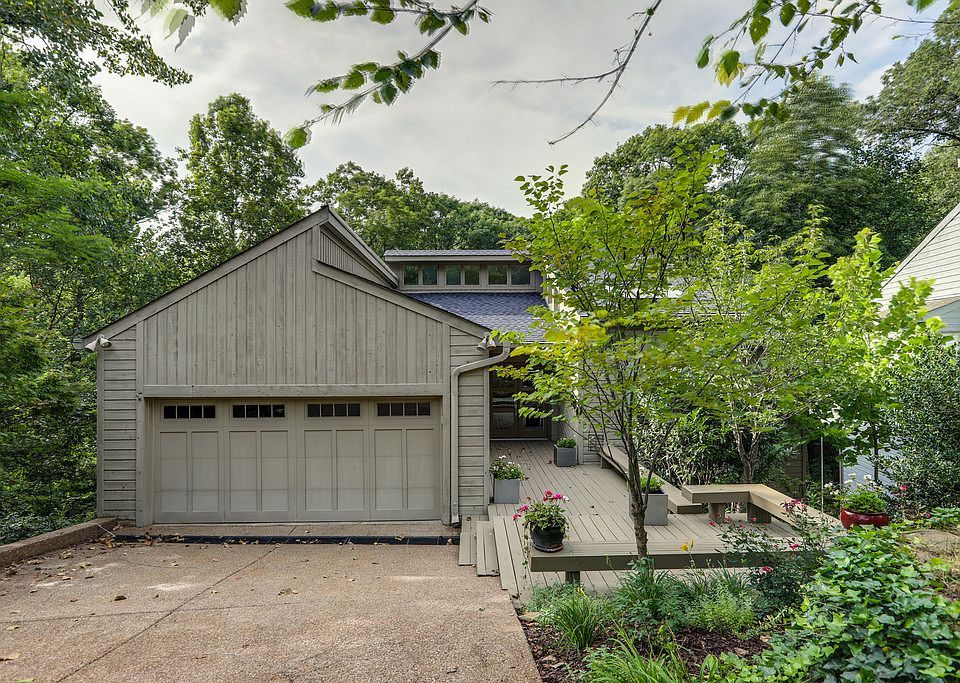 204 Harpeth Wood Drive