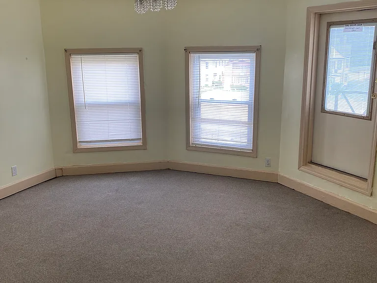 835 Humboldt Pkwy #3B — Photo 10