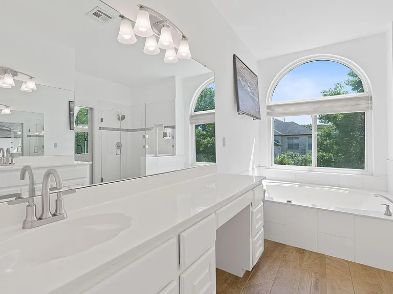 6905 Crosby Cir #18 — Photo 16