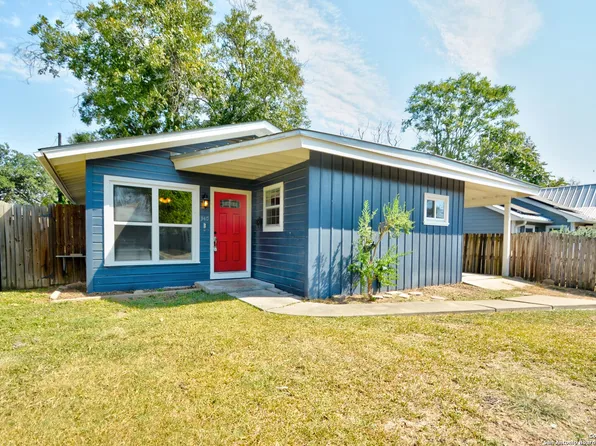940 Prescott St., Kerrville, TX 78028
