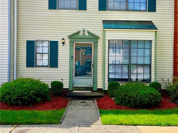 42 Yorkshire Terrace, Washingtonville, NY 10992