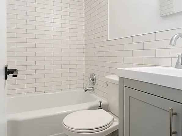 32 Cornelia Street image 5 of 13