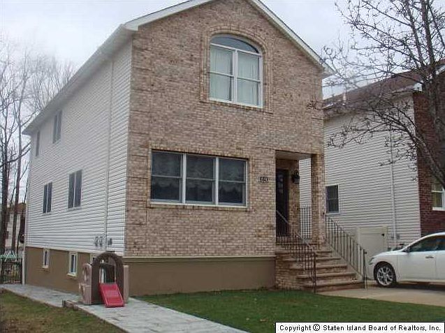 1st image of 270 Eltingville Blvd